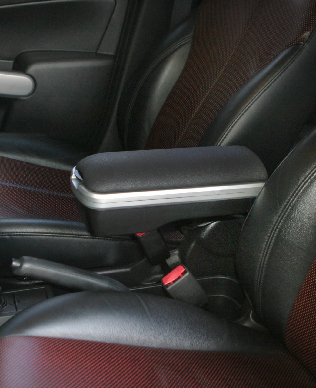 Mazda 2 Armrest